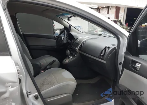 2011 Nissan Sentra 2.0Sr из США, поврежденный, VIN 3N1AB6AP9BL700332